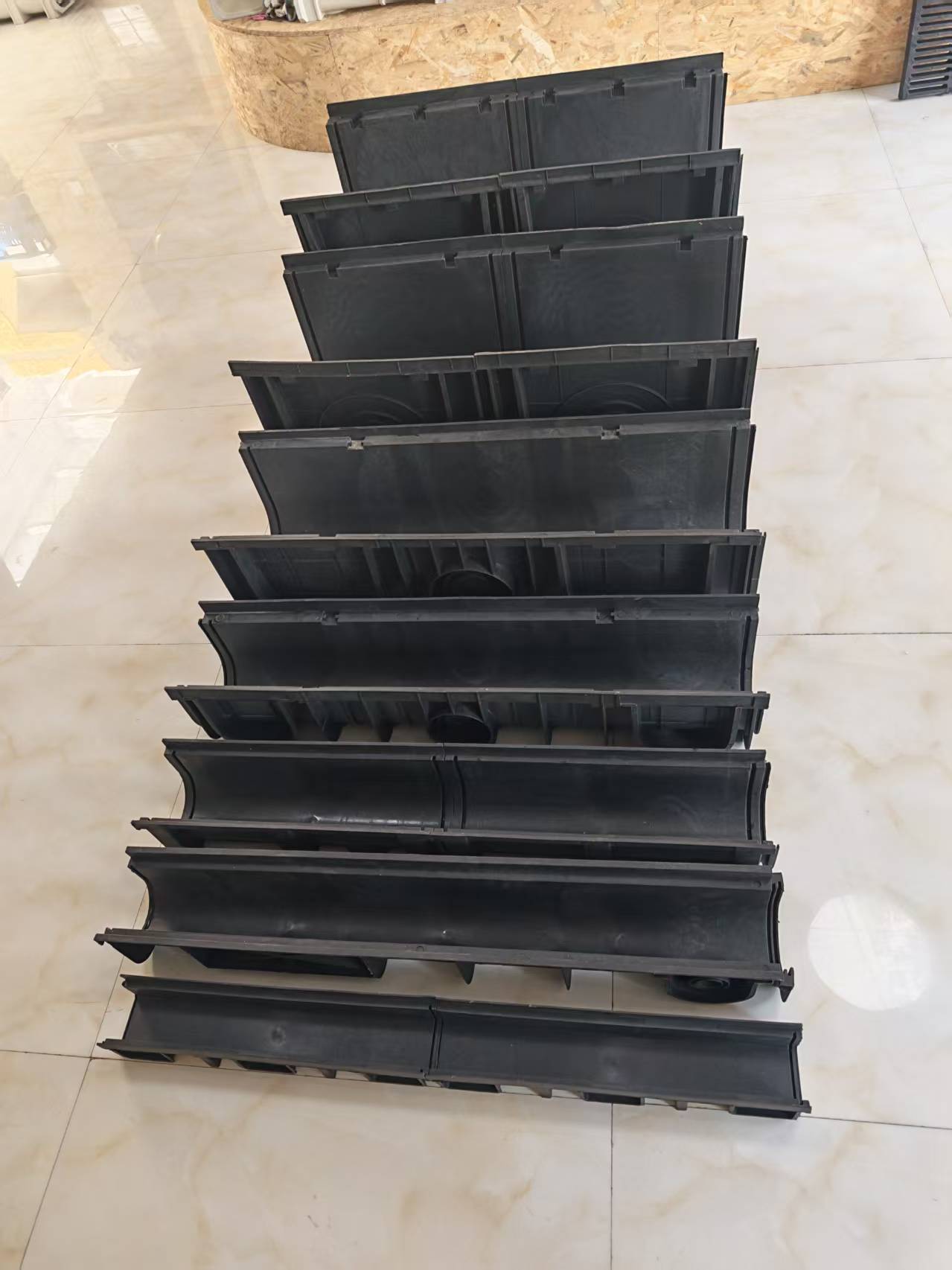 呼和浩特树脂排水沟厂家怎么联系？选供应商看这几点