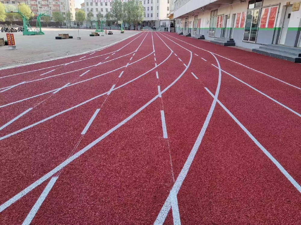 石家庄市运动场地材料供应场景