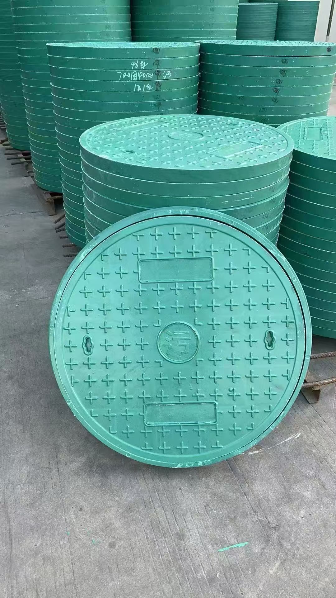 通化市树脂井盖厂家怎么联系？规格与配送服务详解