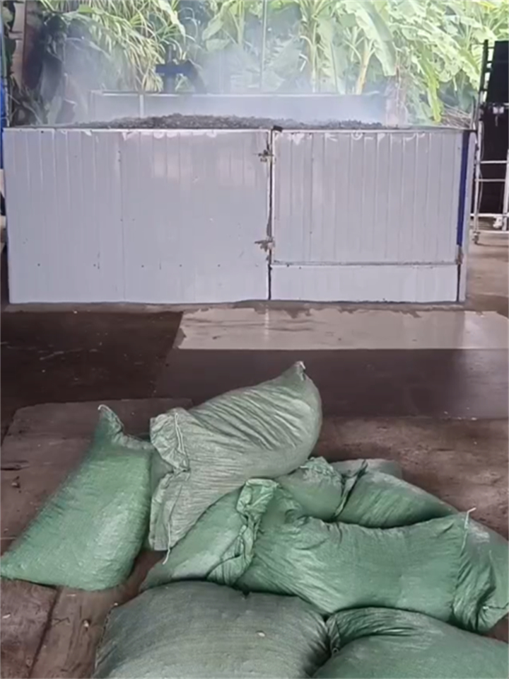 药材烘干机内部结构
