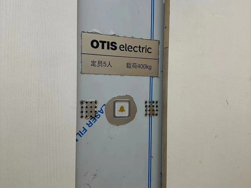 别墅电梯回收现场
