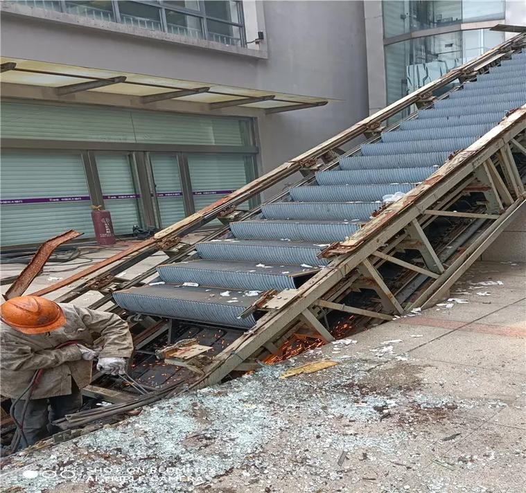 文昌市旧电梯拆除回收