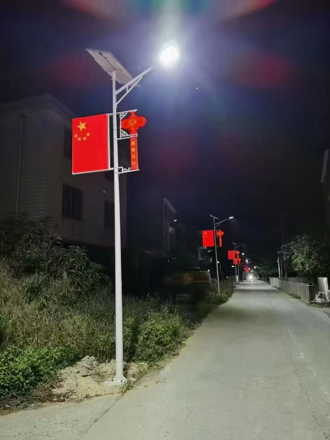 成都路灯厂家推荐与联系方式：如何选择本地专业供应商